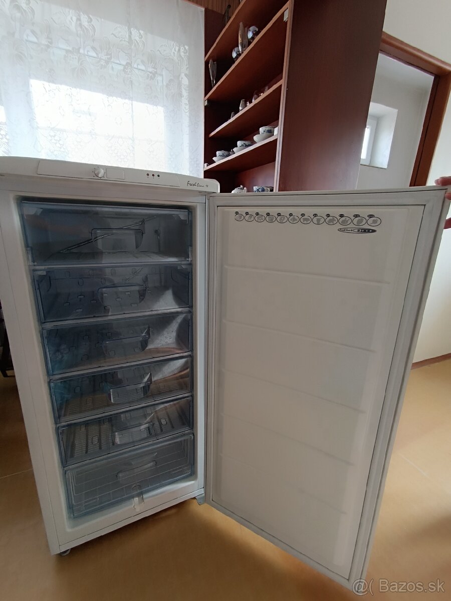 Predám mrazák Amica - 2