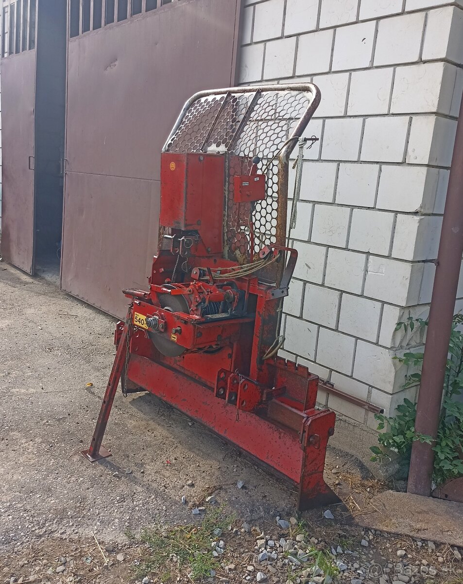 Navijak lesny Formek 5,5T - 2