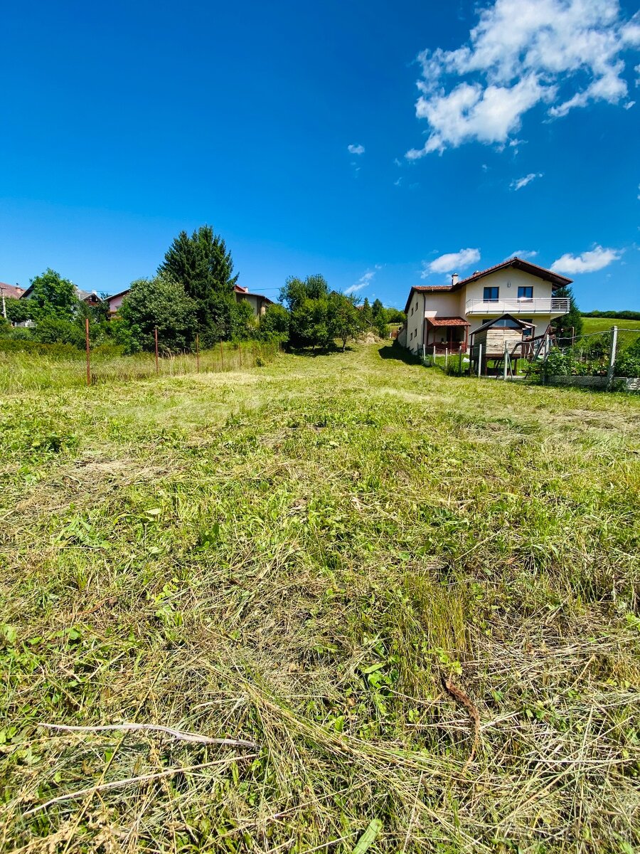 Pozemok na predaj Liptovské Sliače - 2