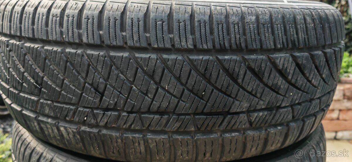 Celoročné pneu 195-55-r16 - 2