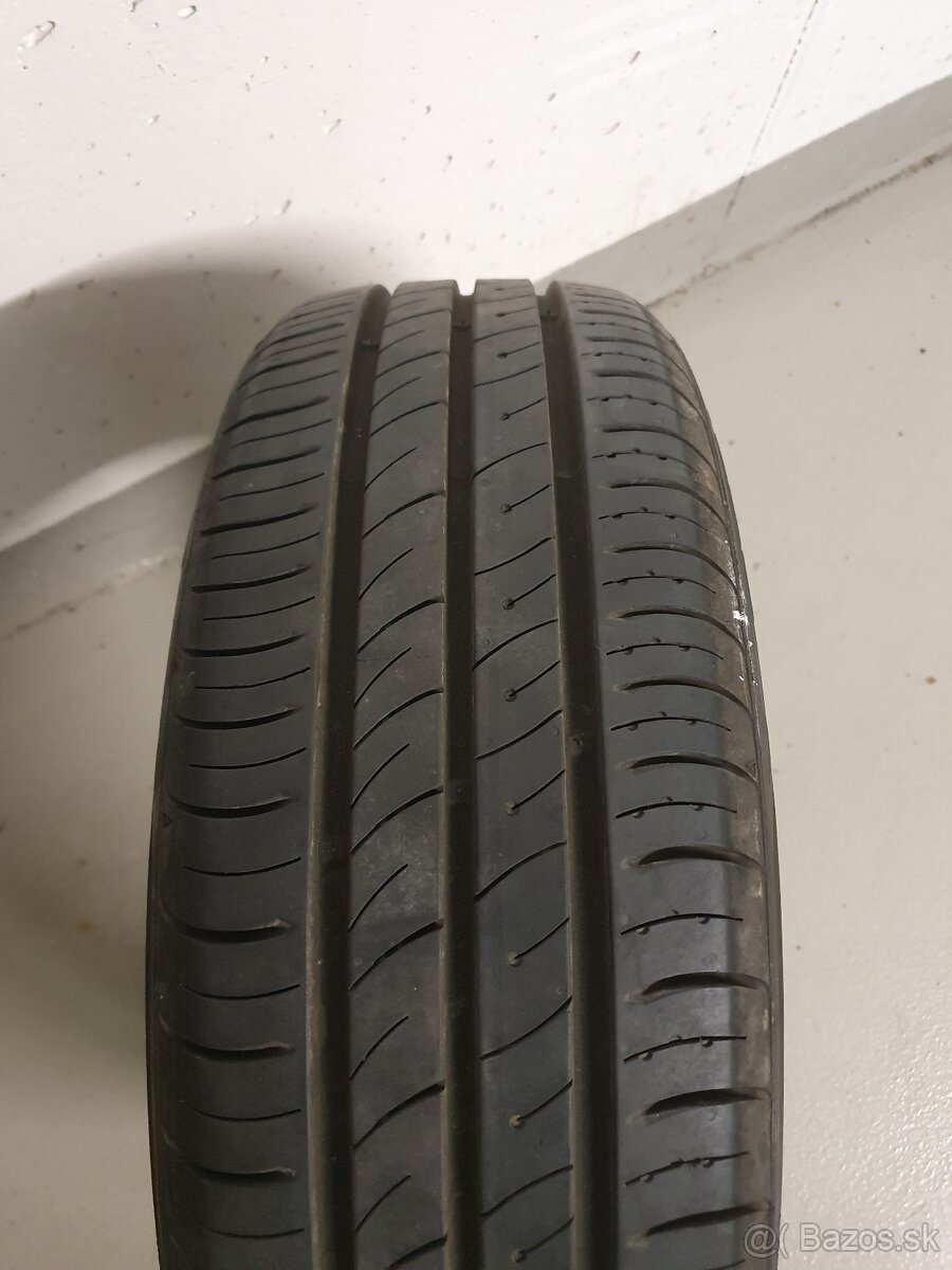 Kumho Ecowing ES31 185/60 R15 84 H letné – dezén cca 90 % - 2