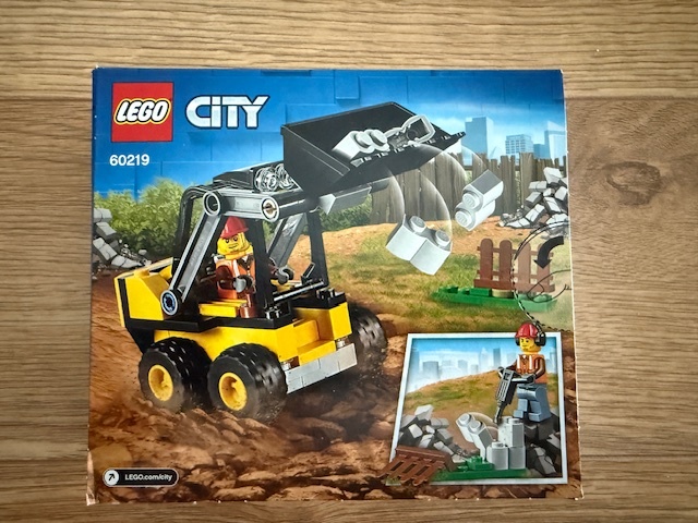 Predám LEGO City 60219 Stavebný nakladač - 2
