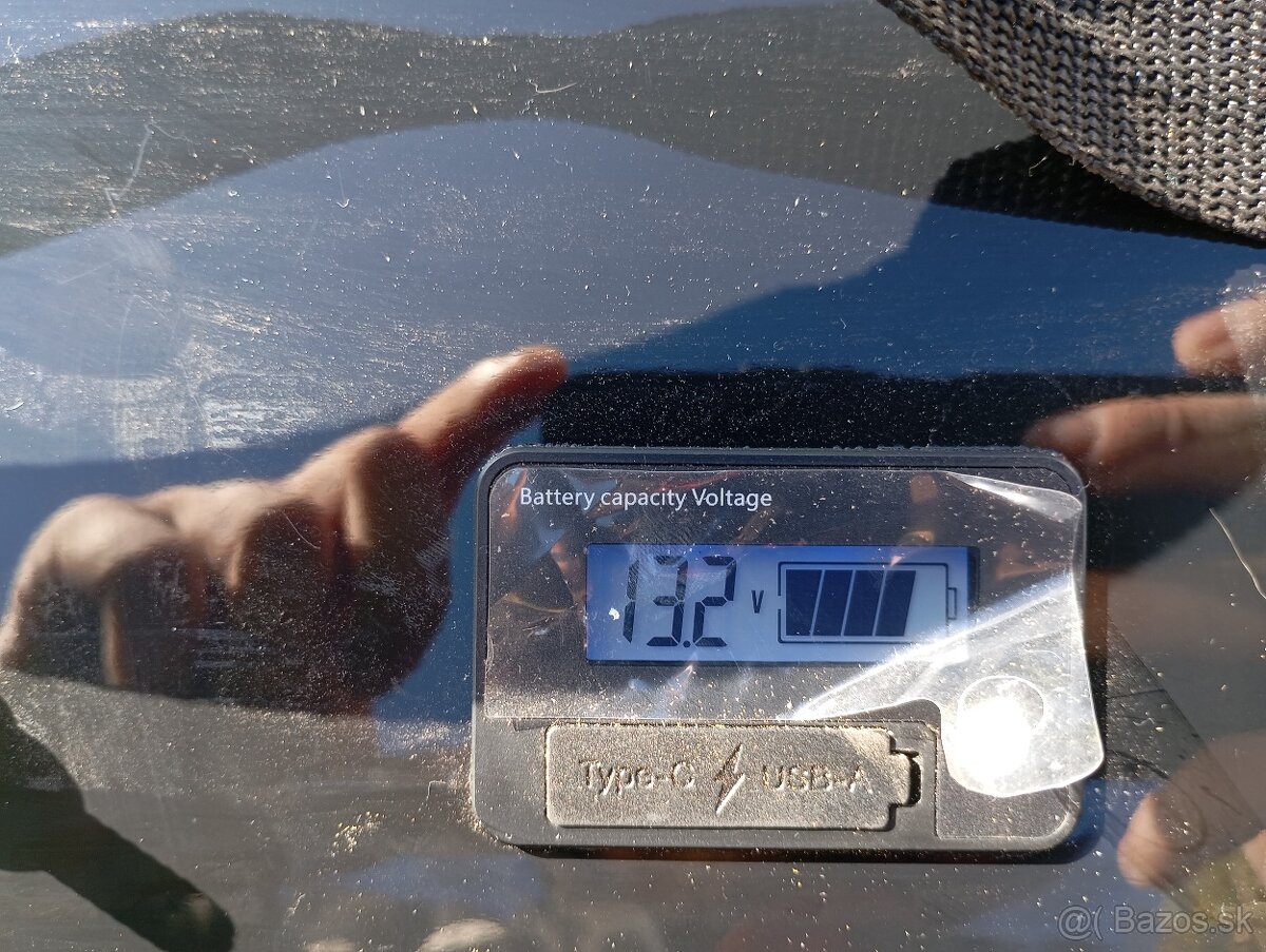 Predám LiFePO4 batériu VARICORE 12V 180Ah - 2