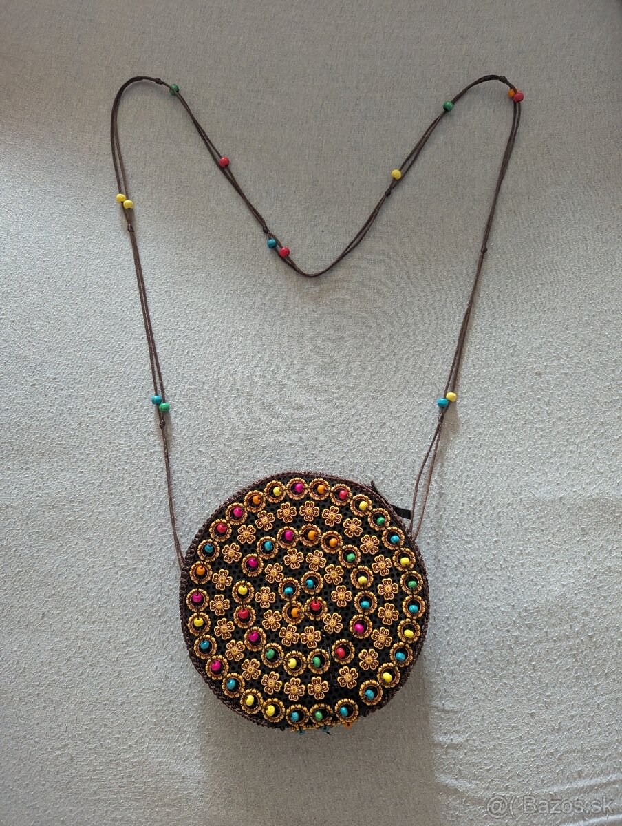 Ručná práca z Thajska - 2