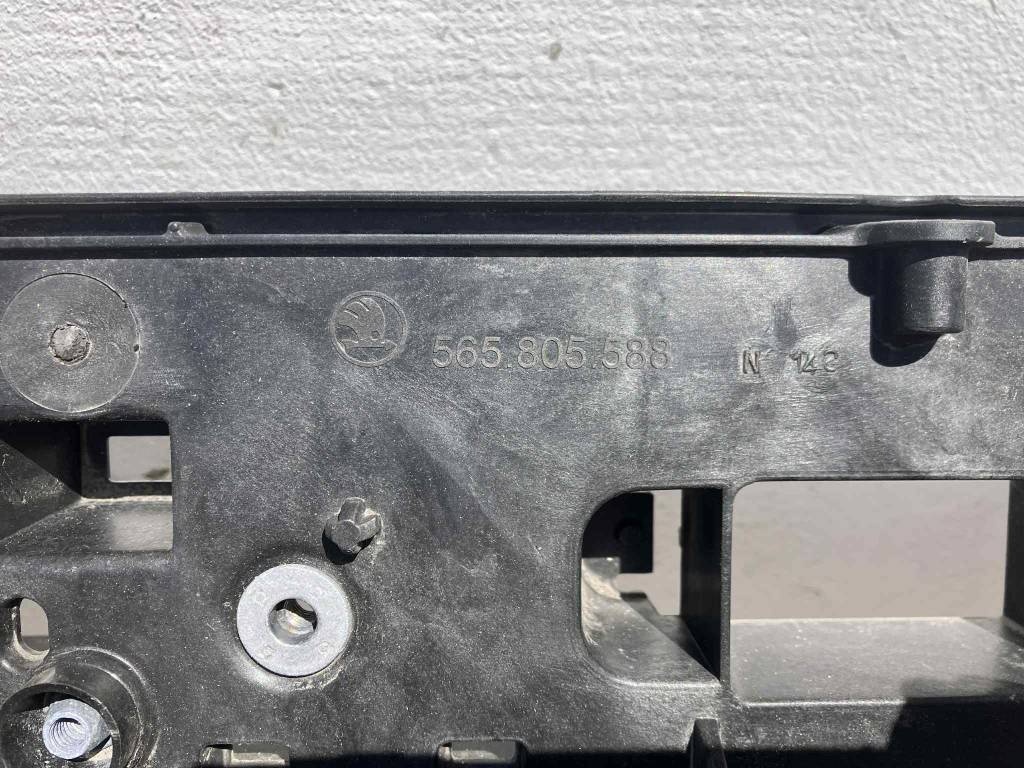 ŠKODA KODIAQ 2016- PREDNÉ ČELO SAHARA - 2