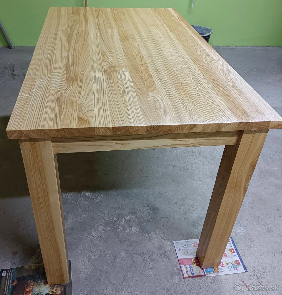 Jedálenský stôl - 2