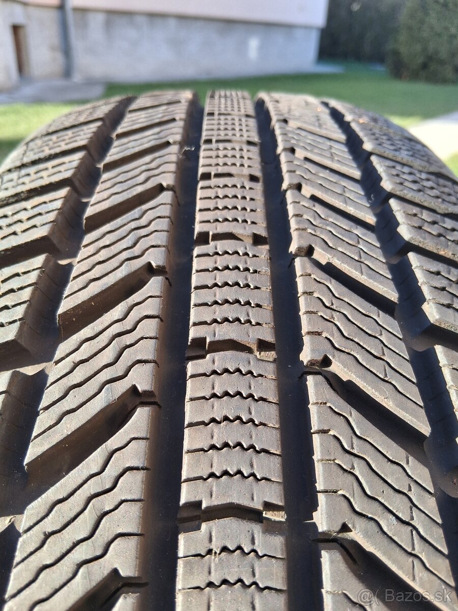 205/55 r17 zimne pneumatiky - 2