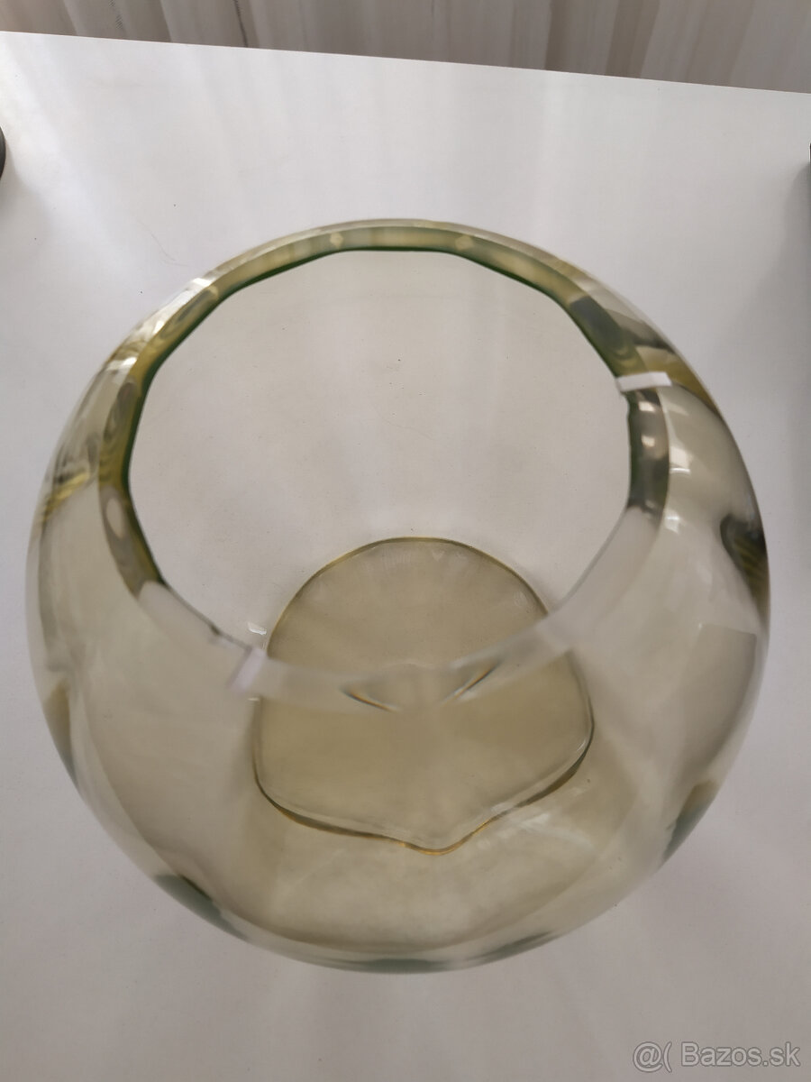 Váza zelenkavá - 2