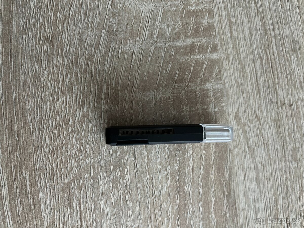 Čítačka pamäťových kariet nová - 2
