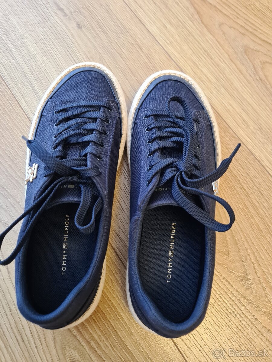 Dámske topánky Tommy Hilfiger - 2