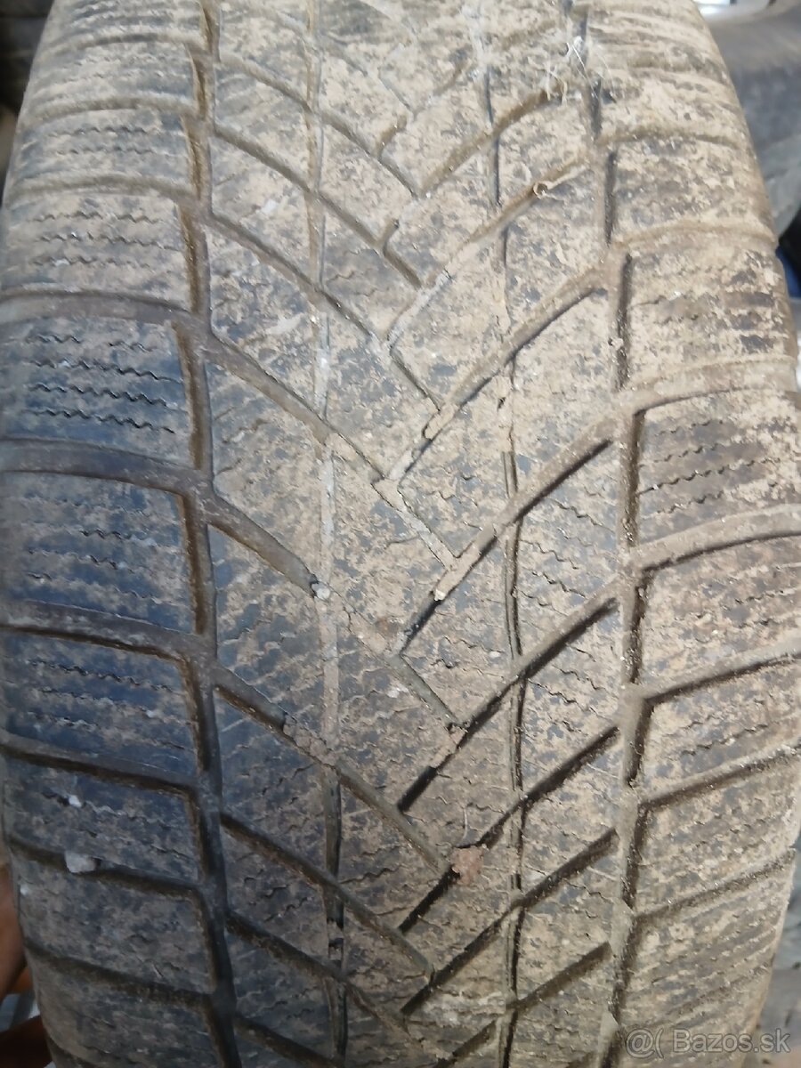 Zimné pneumatiky 225/45 r17 - 2