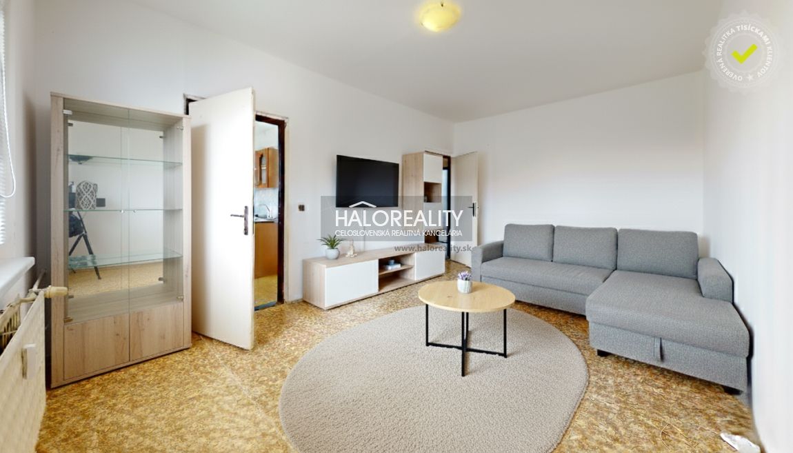 HALO reality - Predaj, trojizbový byt Lučenec - EXKLUZÍVNE H - 2