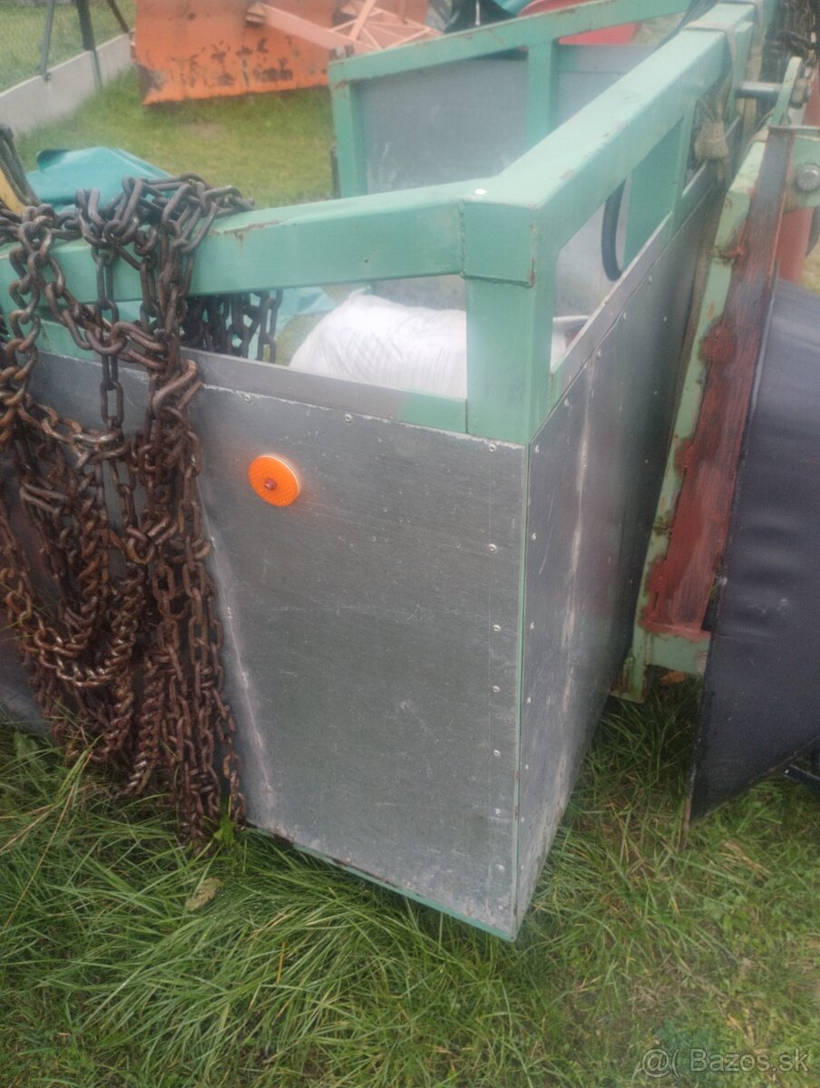 Bedna do 3 bodu (sklopná) za traktor - 2