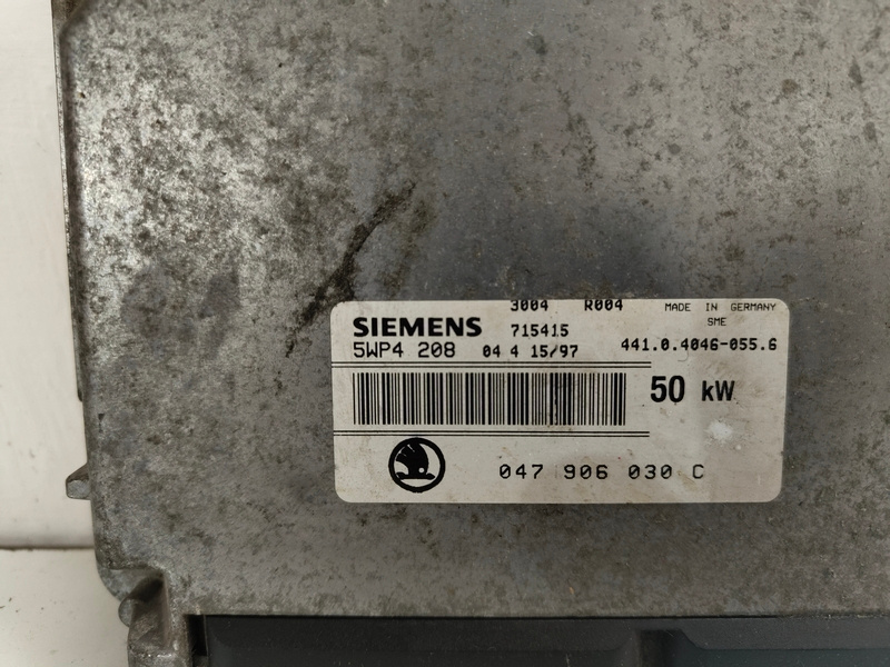 riadiaca jednotka SKODA Felícia 047906030C 30€ - 2