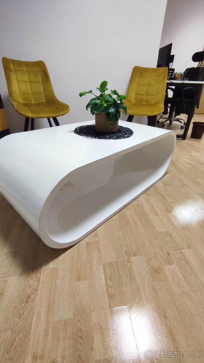 Konferenčný stolík - 2