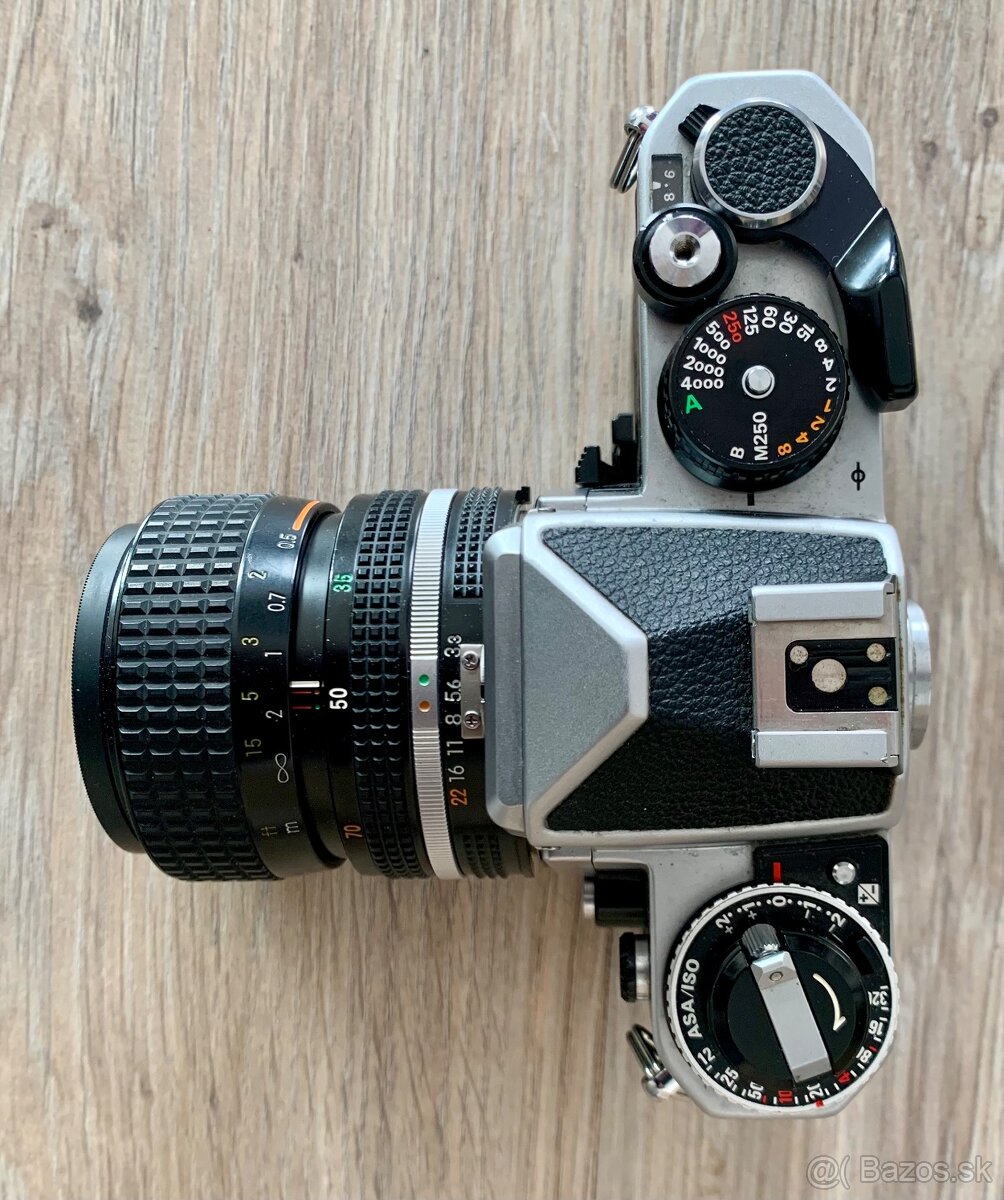 Nikon FE2 - 2