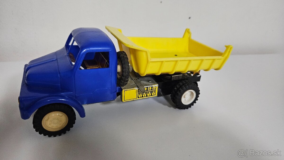 Ites praga stará hračka kdn - 2