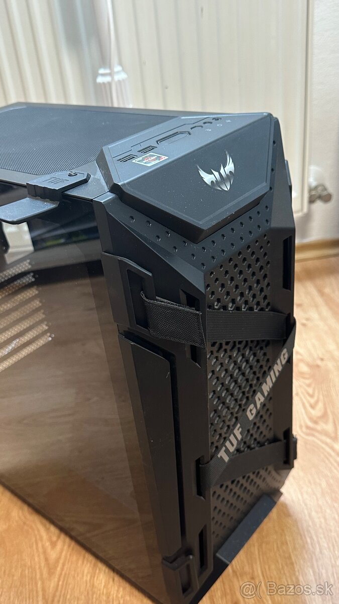 Predám PC skrinku ASUS TUF Gaming GT301 - 2