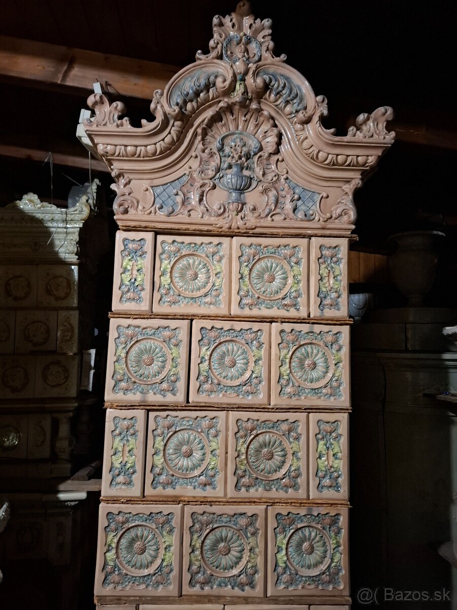 Kachlová pec historická - 2