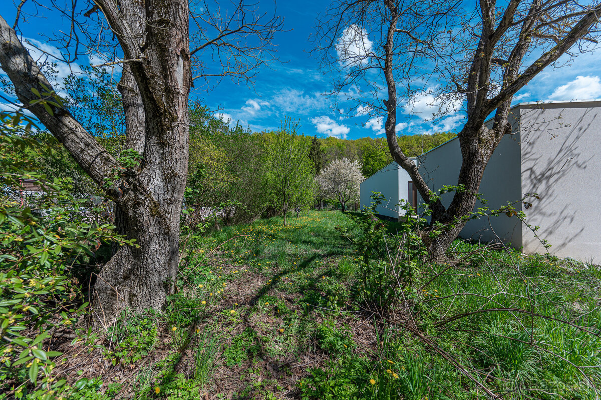 Na predaj stavebný pozemok 821 m² - Košice, Myslava - Widok 2
