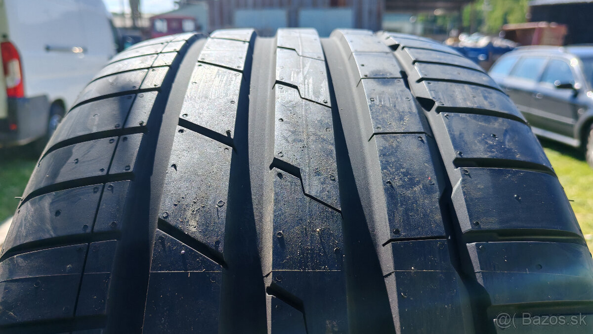 Letné pneu 285/35 ZR19 --- HANKOOK - 2
