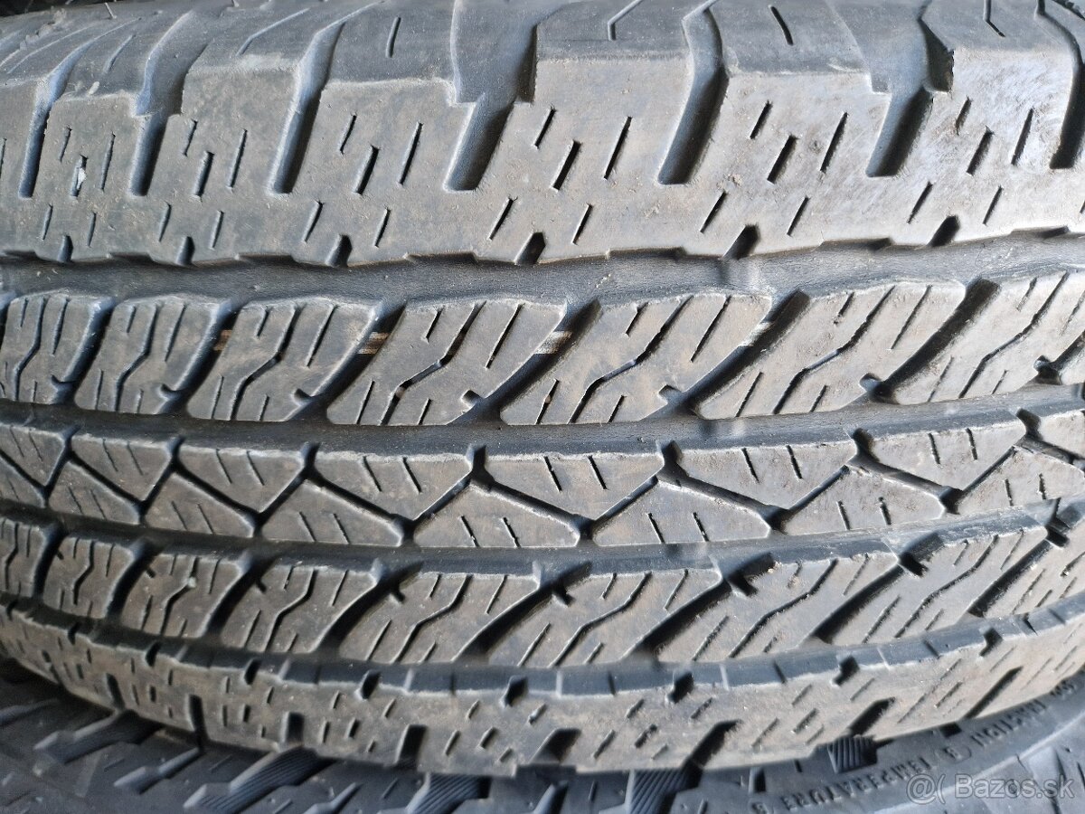 245/75R17 Celoročne - 2