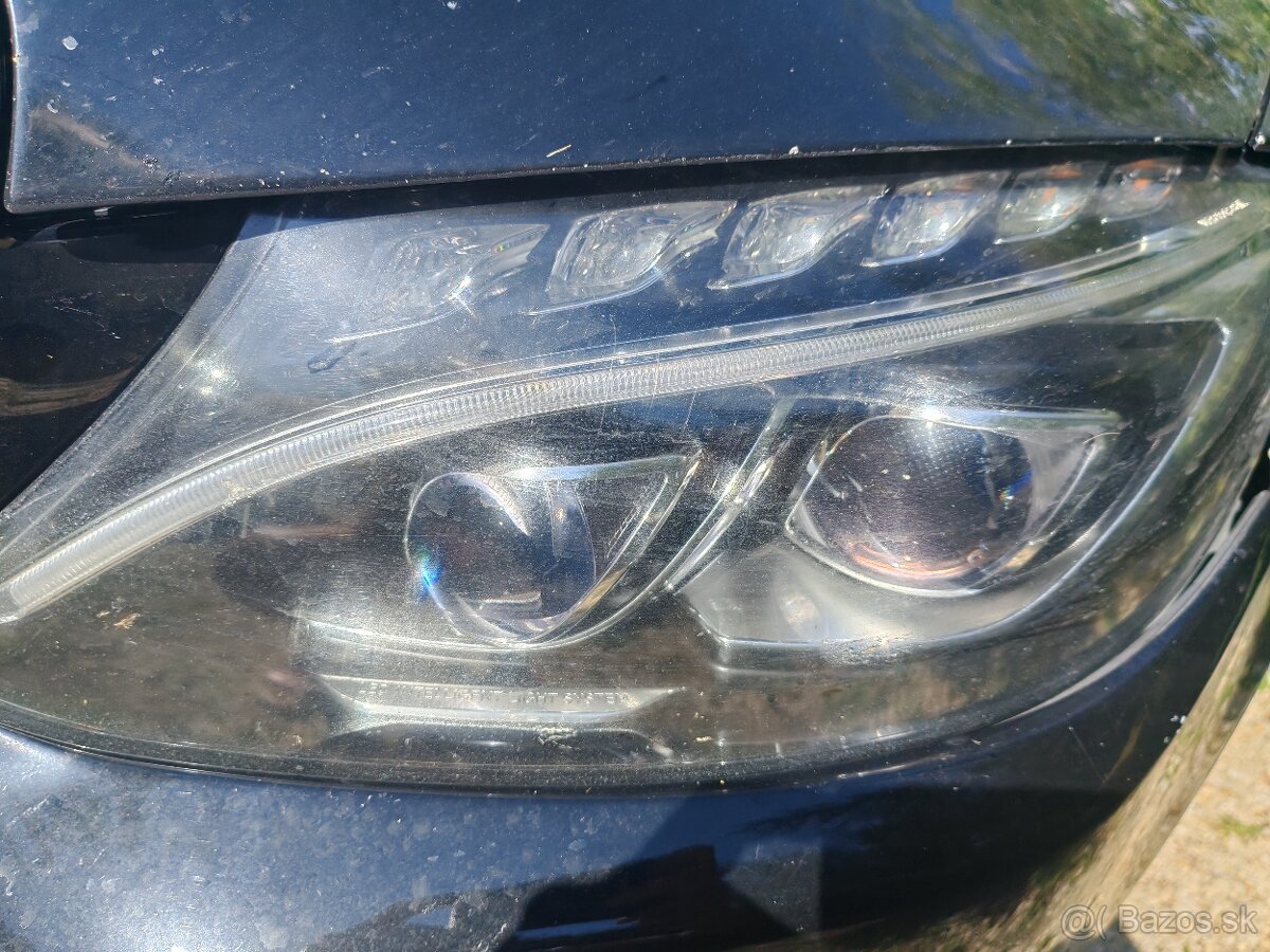 Kúpim predné bixenony na C 220d rv 2017 - 2