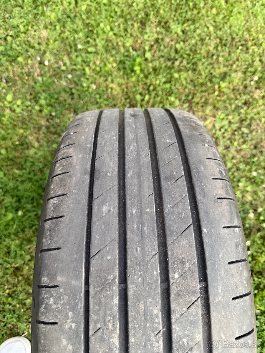 Goodyear letné pneumatiky 235/45 r18 - 2