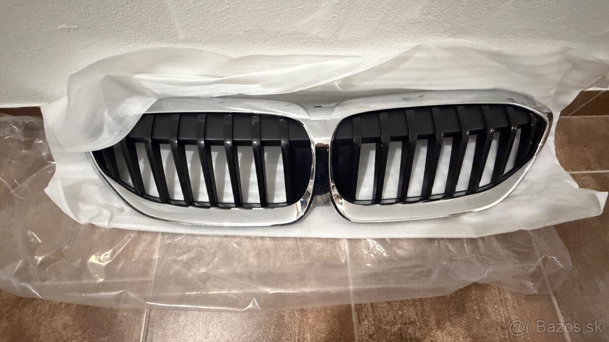 Predna mriežka / Grill - BMW - 2