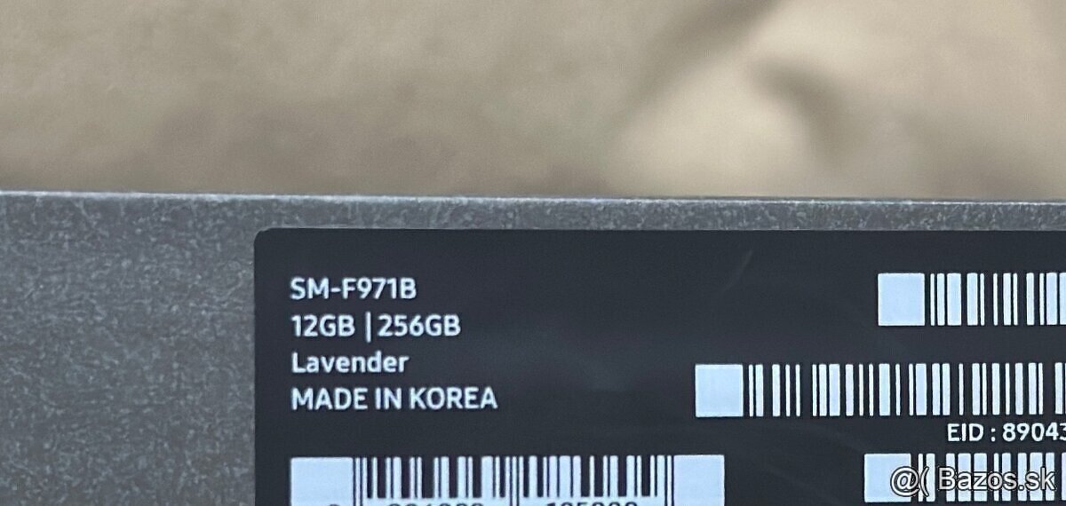 Samsung Galaxy Z Fold8 - 2