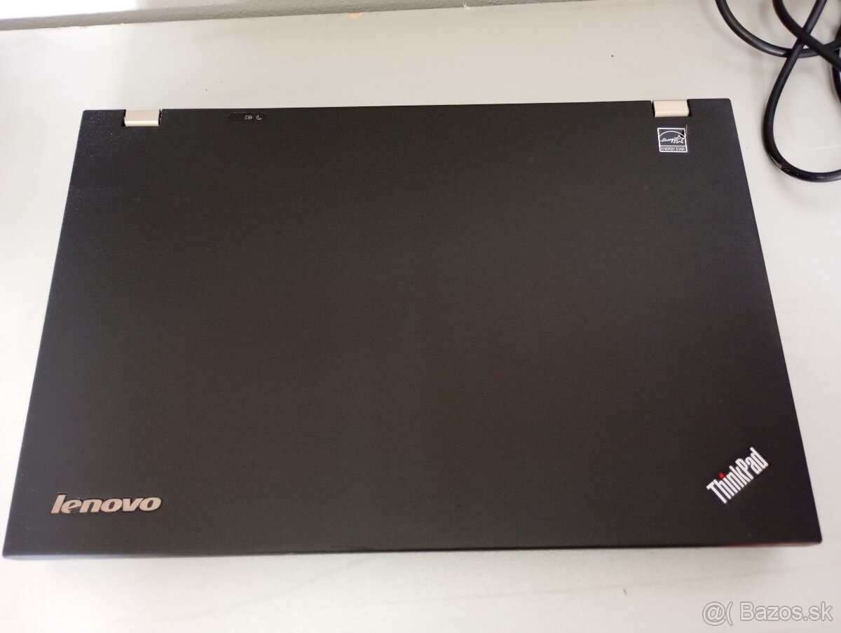 predám LENOVO THINKPAD T530 , poškodený displej - 2