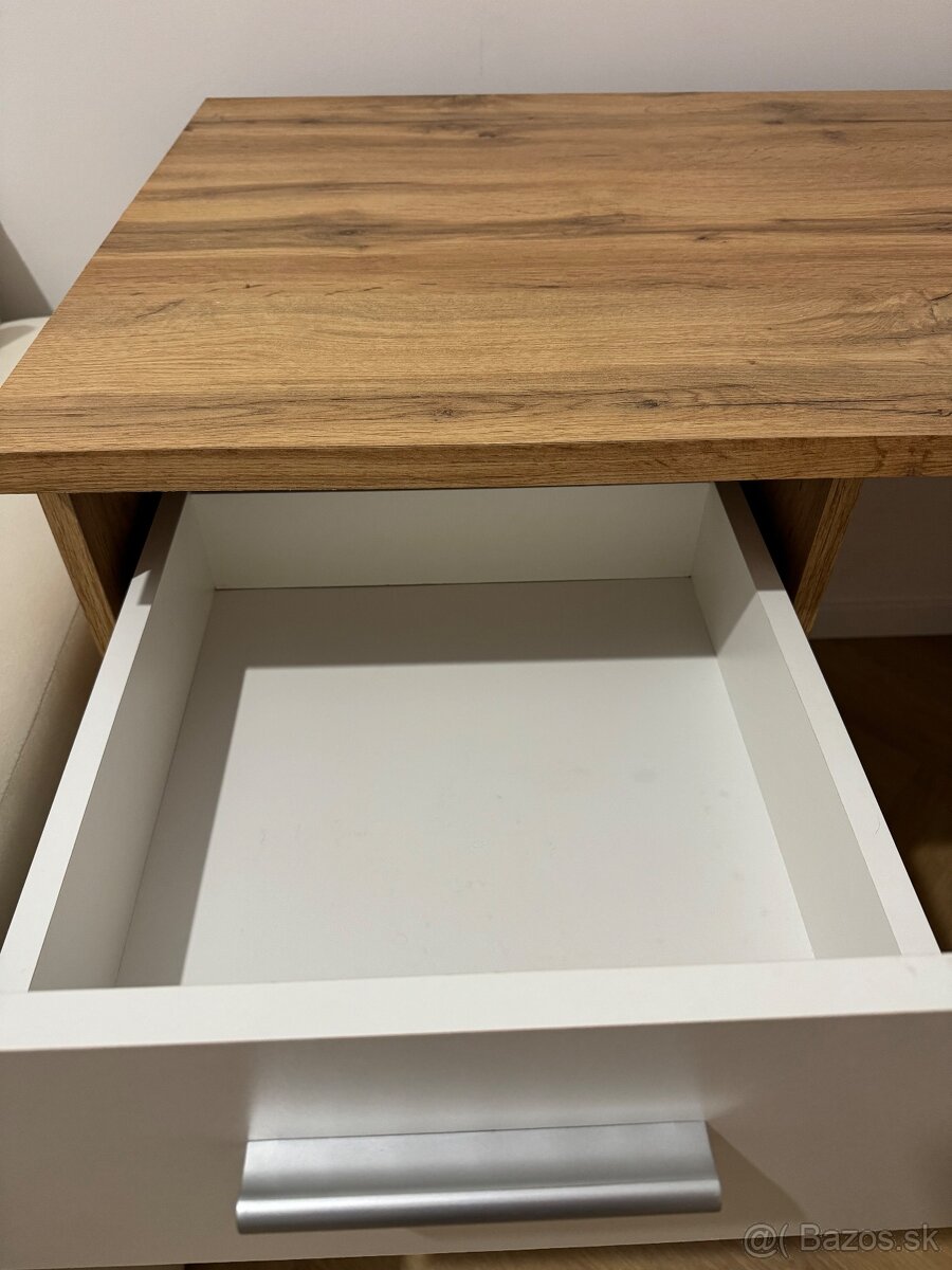 Kancelársky / písací stôl - 2