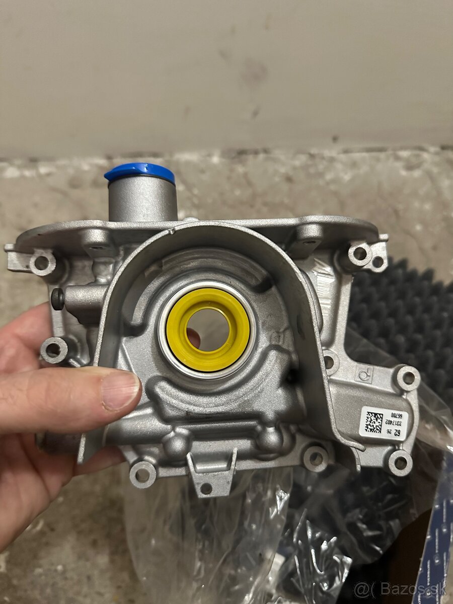 Olejove cerpadlo pierburg - 2