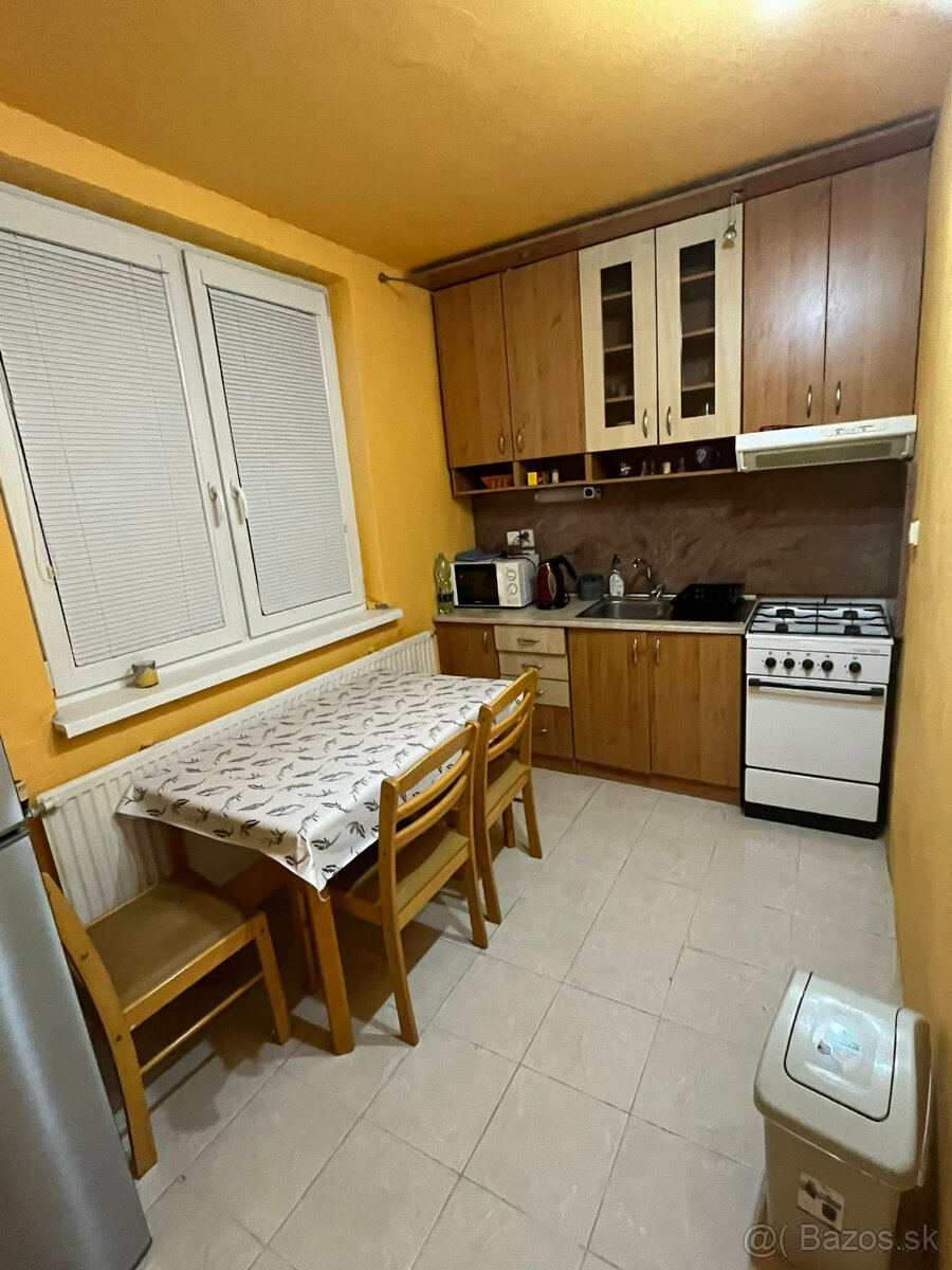 Prenájom 1,5 izbový byt - 2