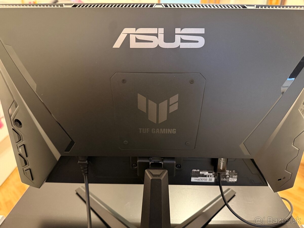 Monitor Asus 23,8 TUF Gaming - 2