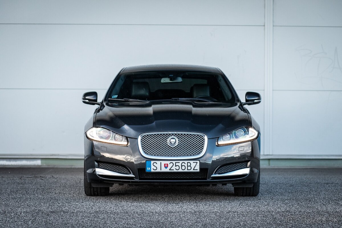 Jaguar XF 2.2 147kW Luxury - 2
