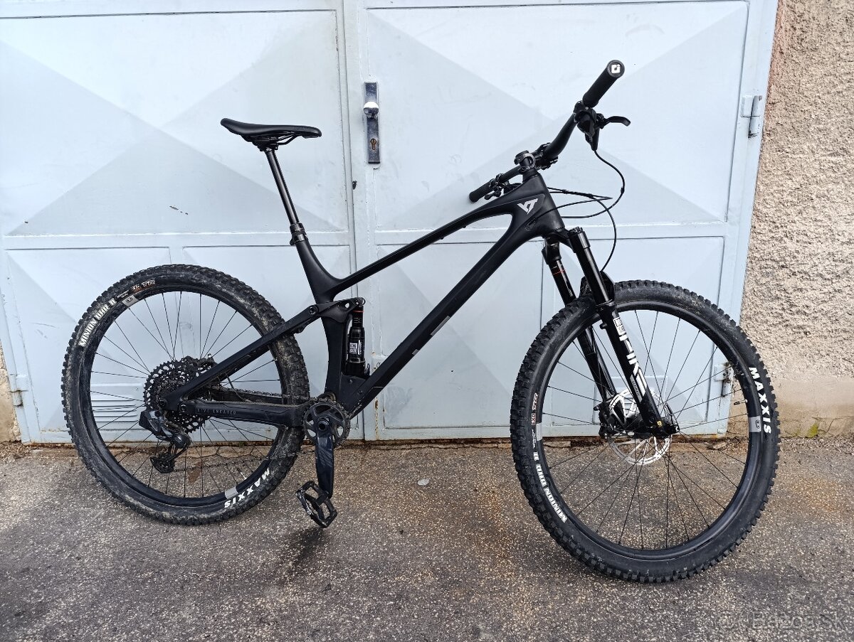 YT Izzo Core 3 2025 XXL - 2