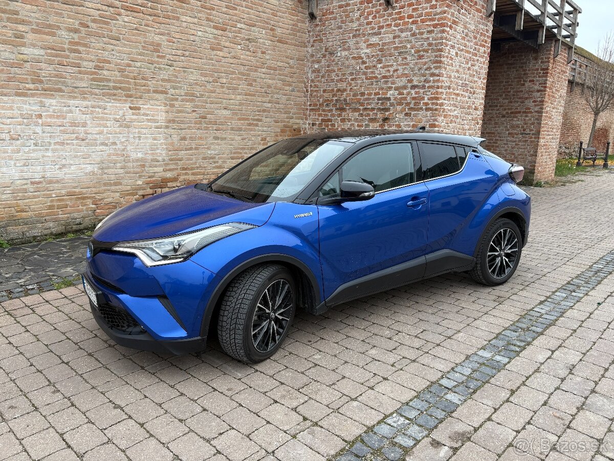 Toyota C-HR 1.8 Hybrid Selection E-CVT - 2