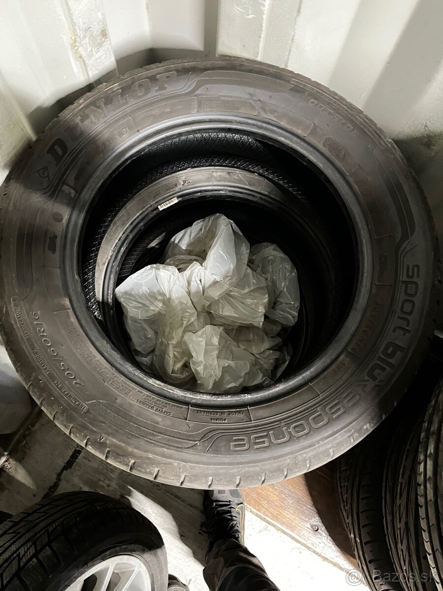 Pneumatiky 205/60 R16 - 2
