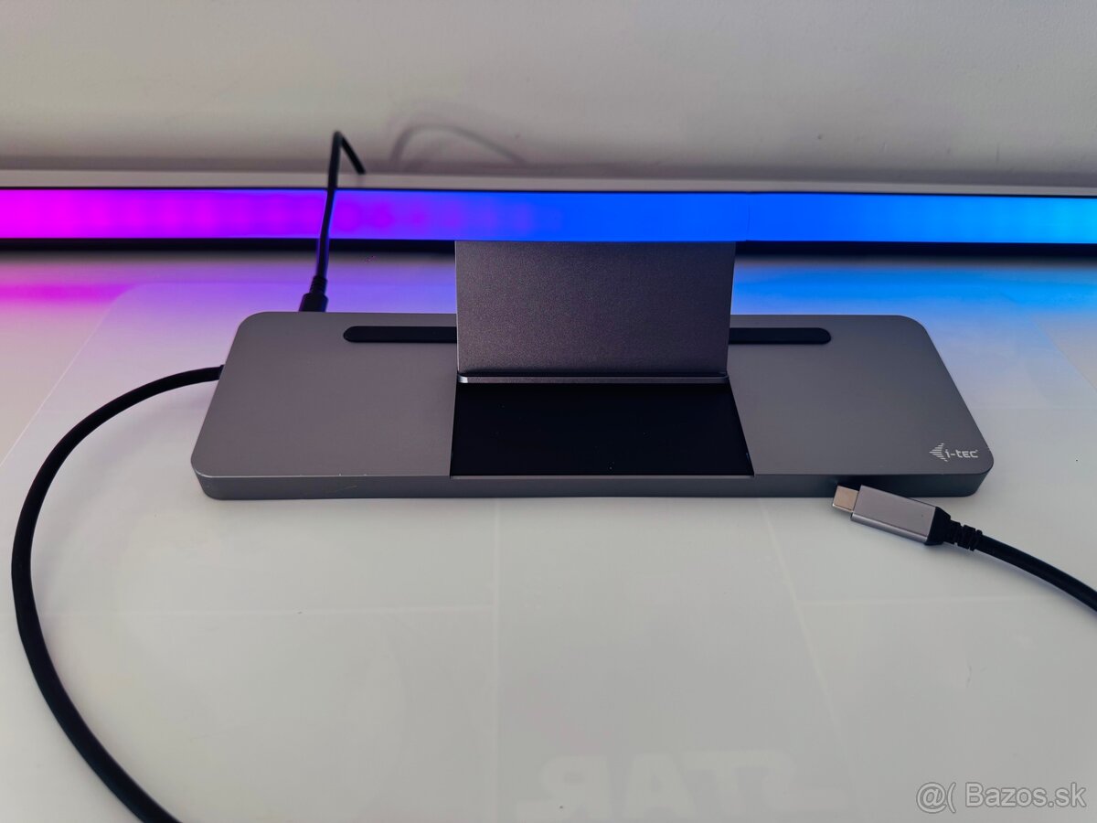 i-tec USB-C Metal Low Profile Triple Display Docking Station - 2