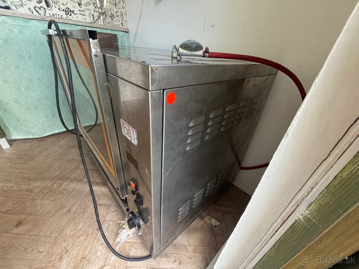 Predám plynovy grill na kura - 2