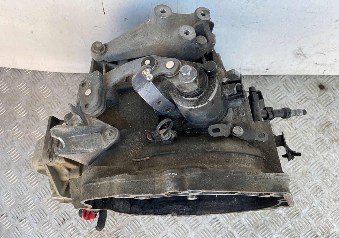 Opel Zafira C 1.6 Turbo M32 prevodovka 6 stupňová - 2