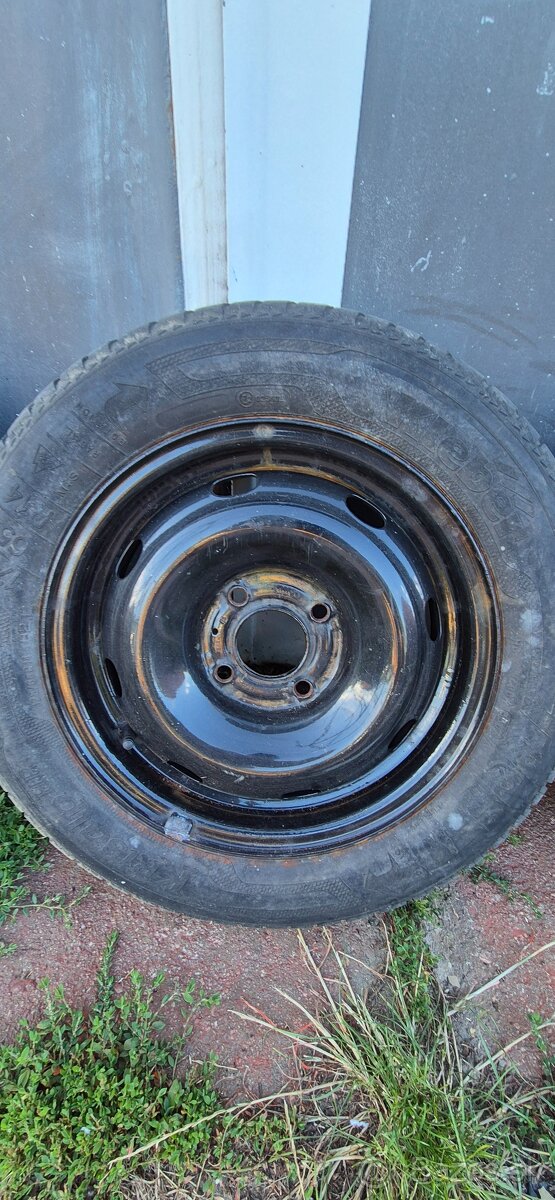 Predam dve sady oceľových diskov s pneumatikami ZIMNE - 2