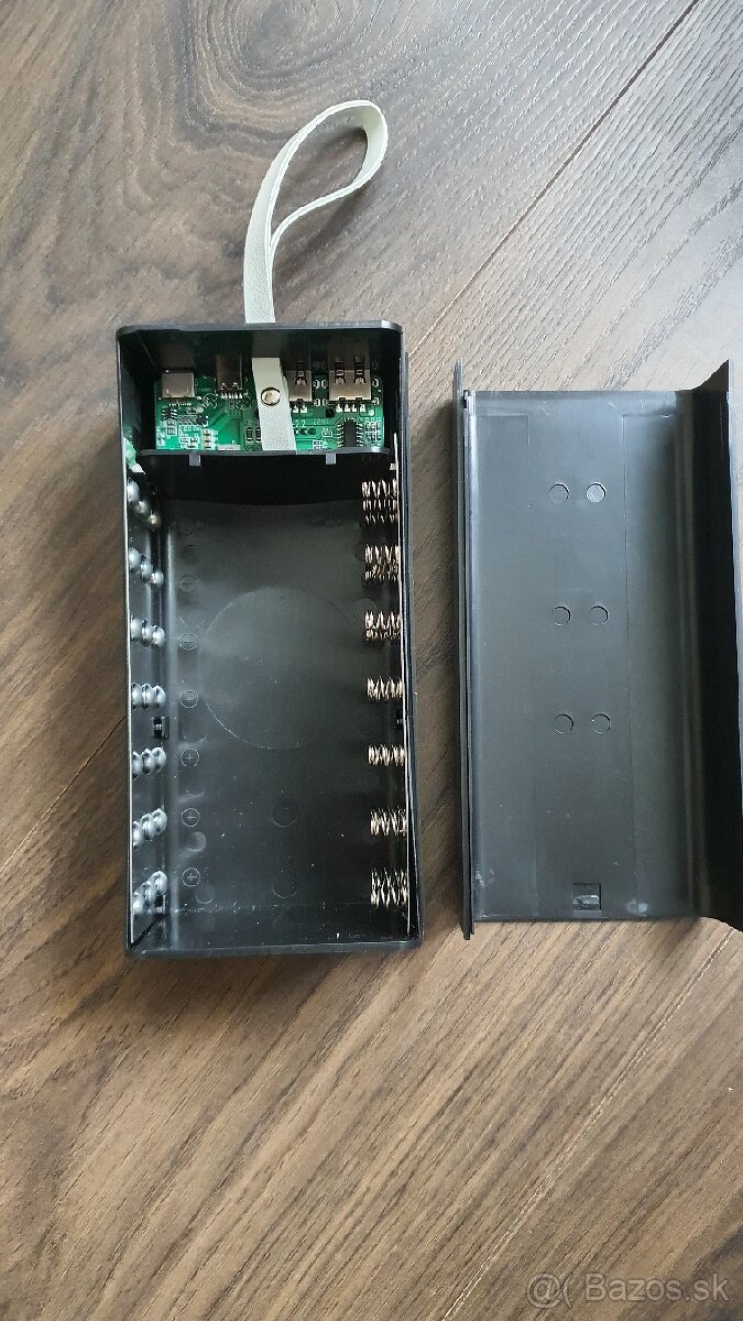 Predám obal na powerbanku - 2