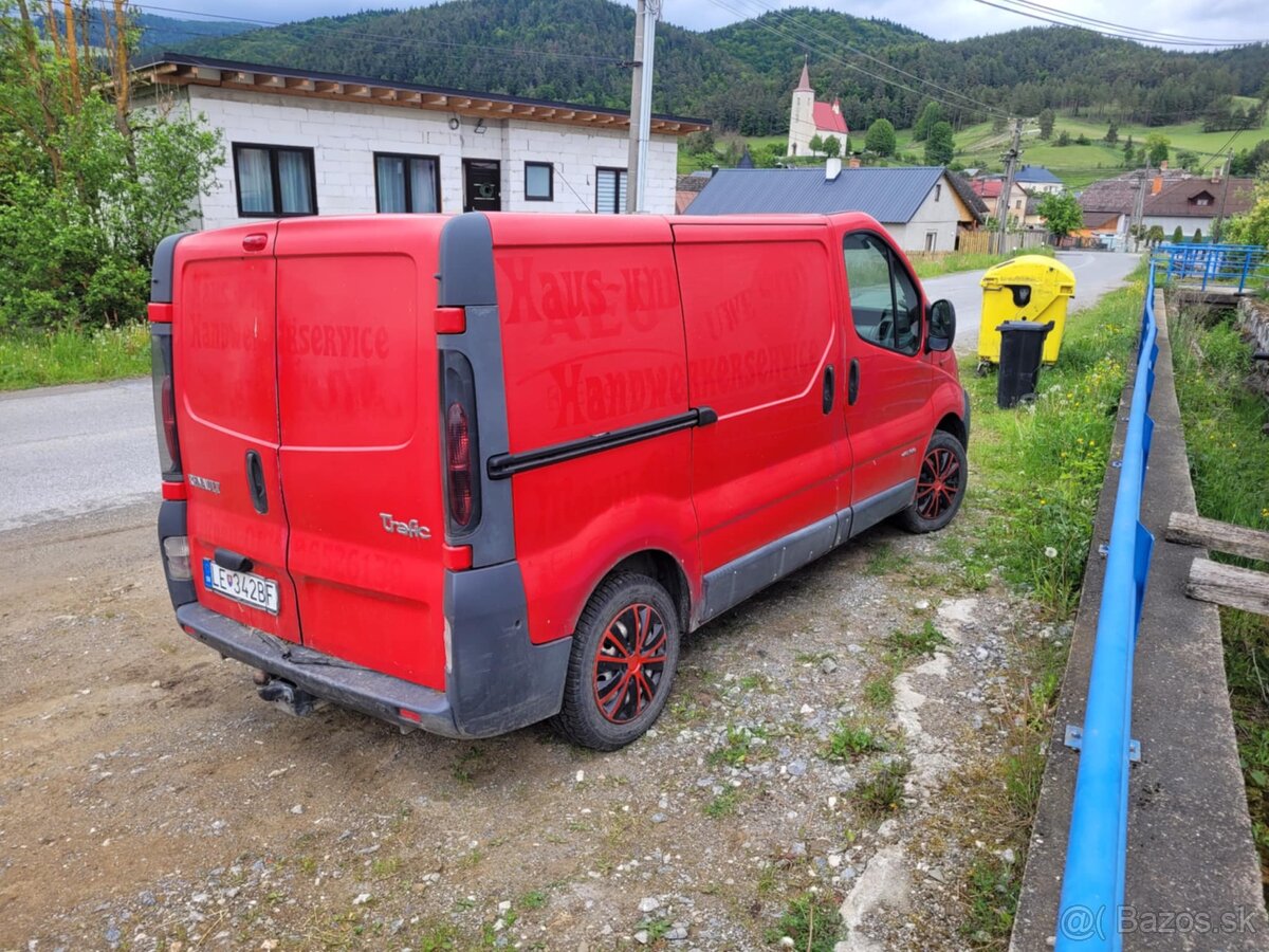 Predám Renault Trafic 1.9 dCi (3-miestny) - 2