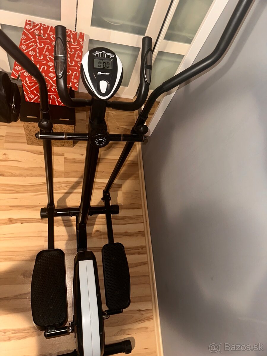 Eliptický trenažér-Orbitrek - 2