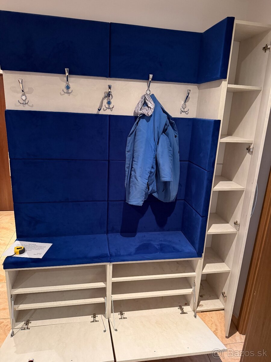 Skriňa na chodbu - 2