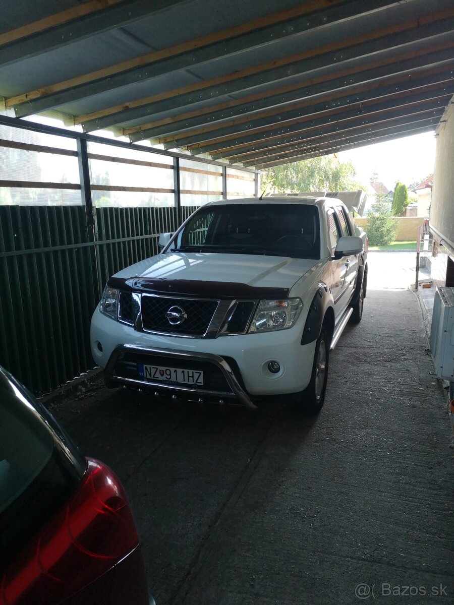 Nissan Navara 2,5 4x4 - 2