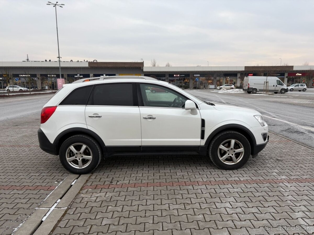Opel Antara 2.2 CDTi 2016 MAX VÝBAVA - 2
