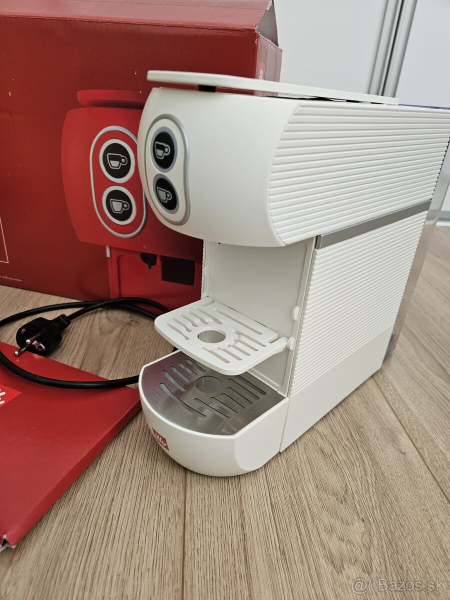 Kávovar ILLY Easy - nový, len odskúšaný - 2